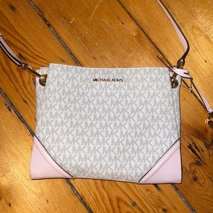NWT Michael Kors crossbody